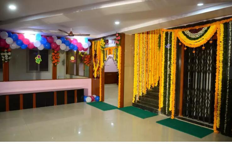 Maruthi Residency Inn & Restaurant حيدر أباد المظهر الخارجي الصورة